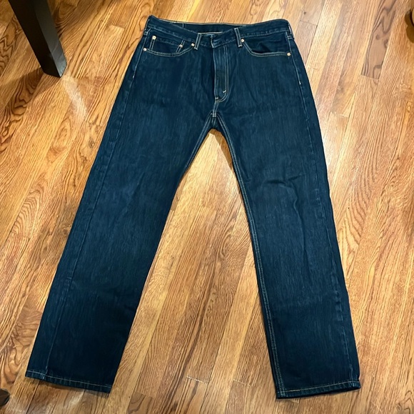 Levi’s 505 Jeans - Picture 1 of 5
